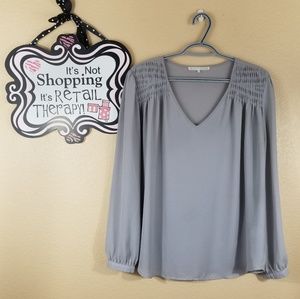 Violet & Claire Tops - Violet & Claire Gray Blouse, size Large Violet & Claire Tops - Violet & Claire Gray Blouse, size Large